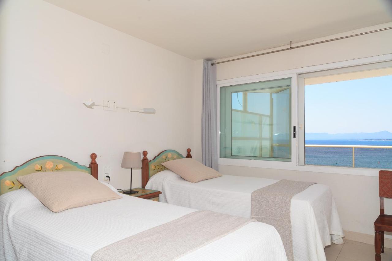 Uhc Barcino Apartments Salou Exteriör bild
