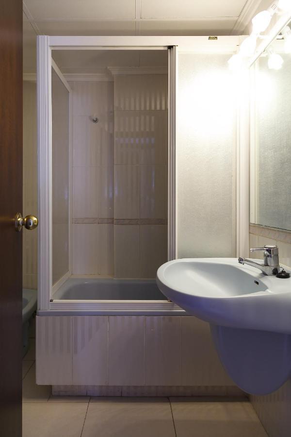 Uhc Barcino Apartments Salou Exteriör bild
